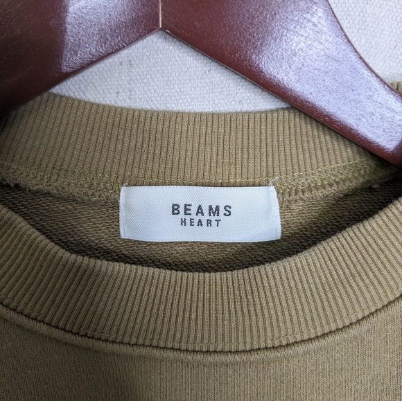 Beams Heart Cropped Sweatshirt - Picture 3 of 8